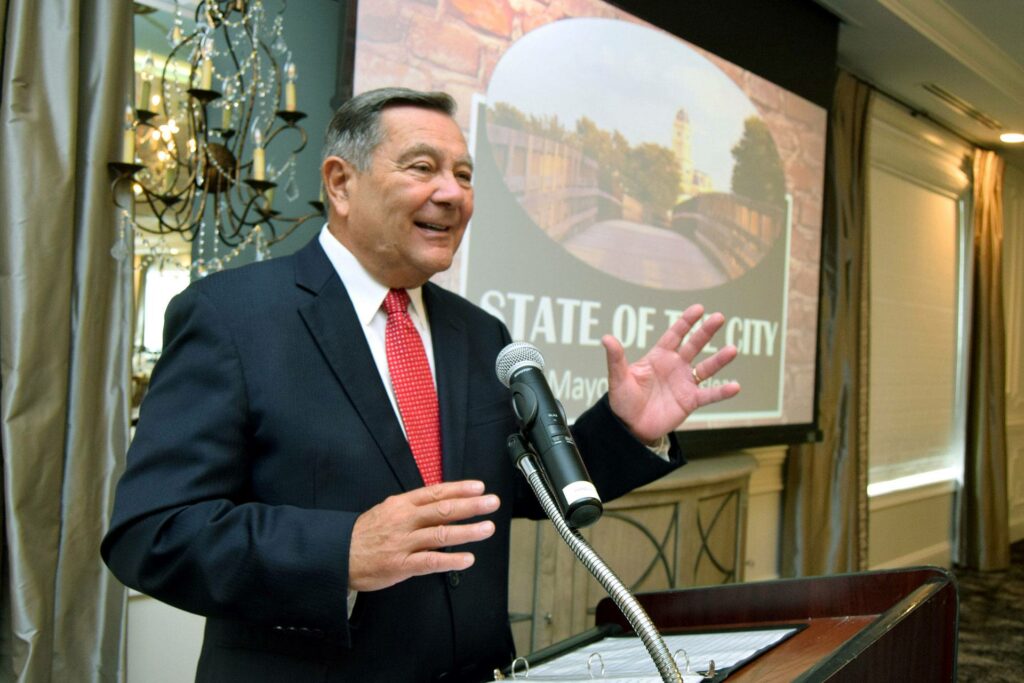 Mayor ditslear delivers annual state of the city address