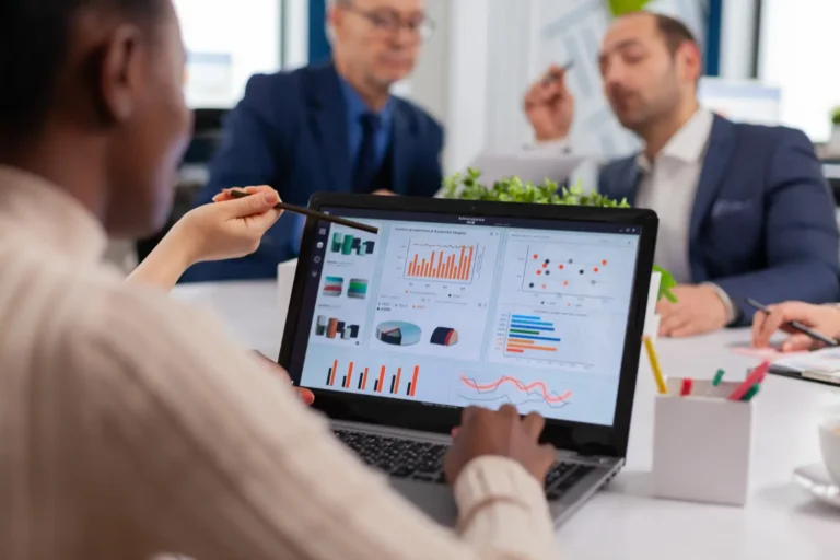 Top 3 trends in business retention and expansion driving growth